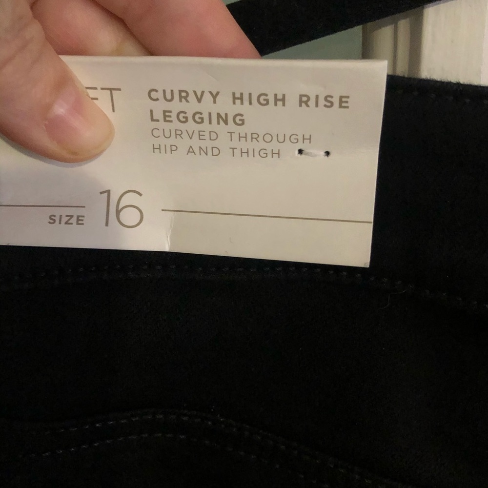 High Rise Jegging - Picture 2 of 4